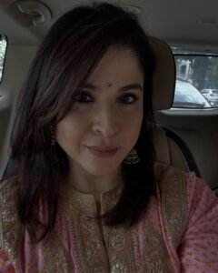 Maheep Kapoor As the wife of Bollywood producer Sanjay Kapoor, Maheep has her own sense of style and a fiercely loyal personality. Known for her blunt yet loving approach, she’s a fan favorite and brings a bit of spice to the group.